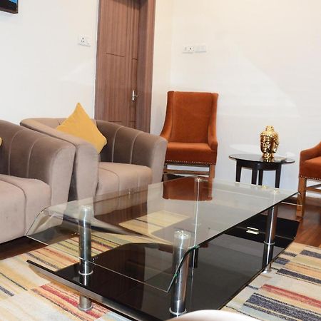 Crytsal Residency Hotell Ranchi Exteriör bild